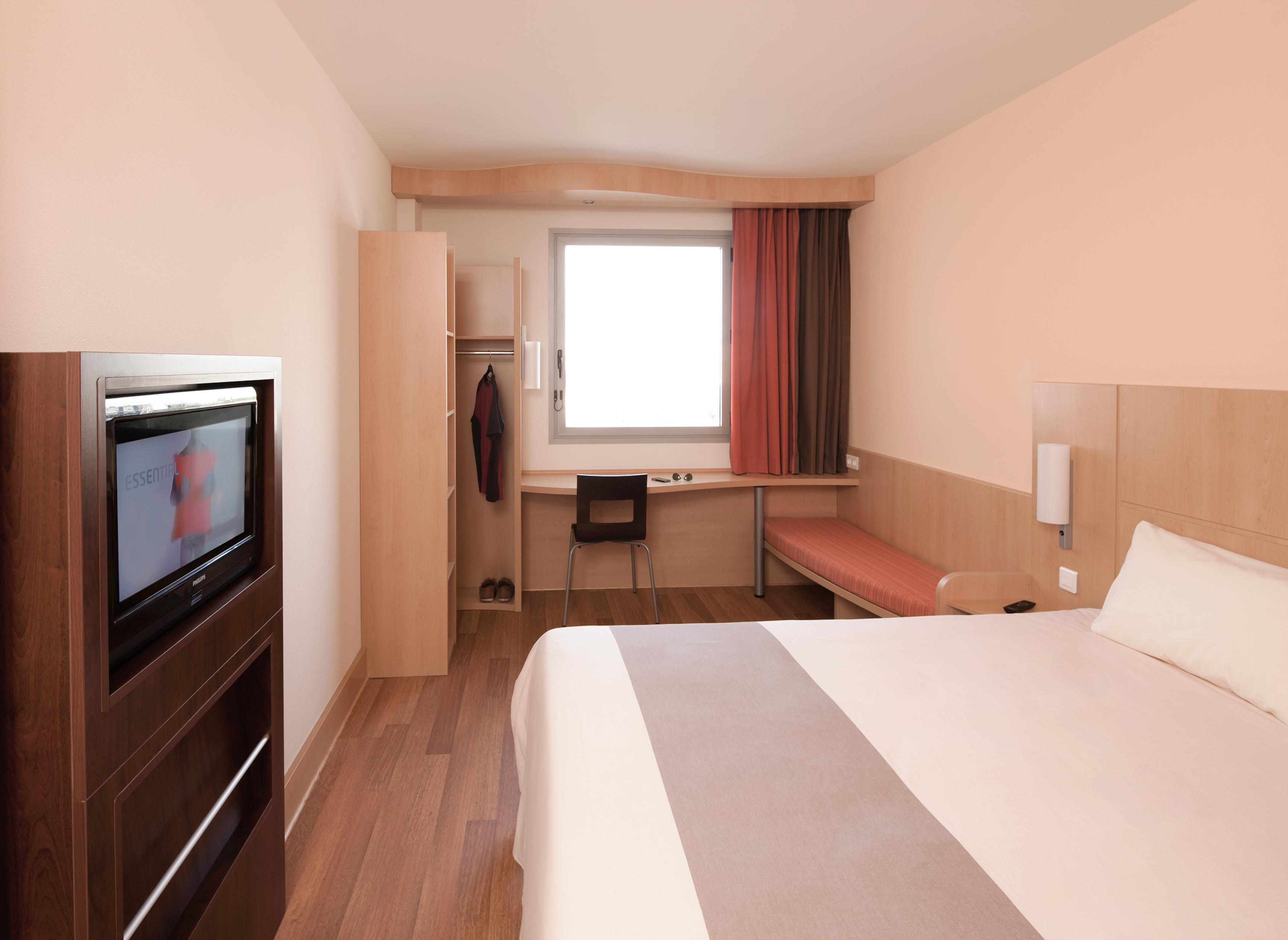 Ibis Lleida Ξενοδοχείο Δωμάτιο φωτογραφία