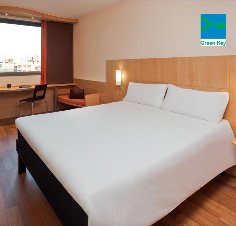 Ibis Lleida Ξενοδοχείο Εξωτερικό φωτογραφία