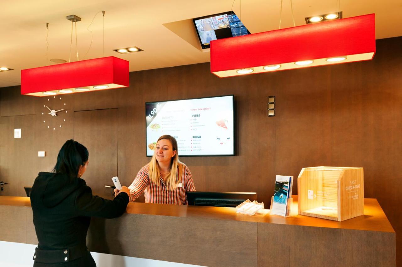 Ibis Lleida Ξενοδοχείο Εξωτερικό φωτογραφία